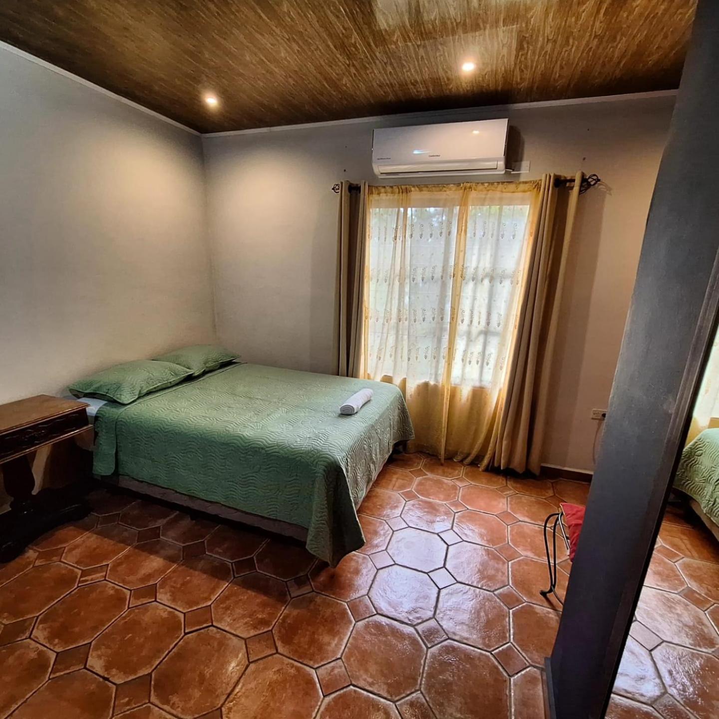 Magnificent Private Room Near Airport #1 코마야과 외부 사진